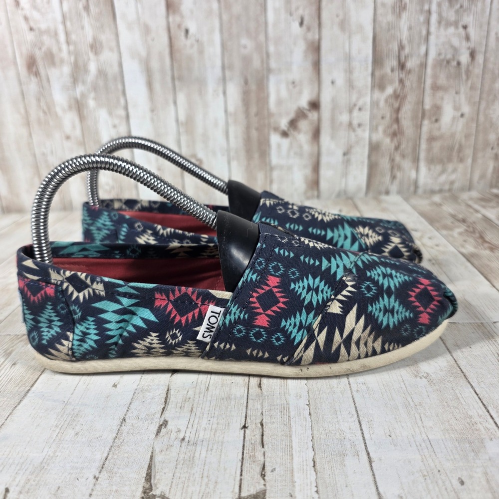 TOMS Womens Alpargata Navy Blue Geometric Tribal Print Canvas Slip On Shoes 7.5